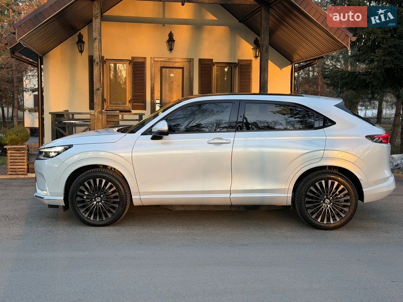 Внедорожник / Кроссовер Honda eNP1 2023 в Киеве