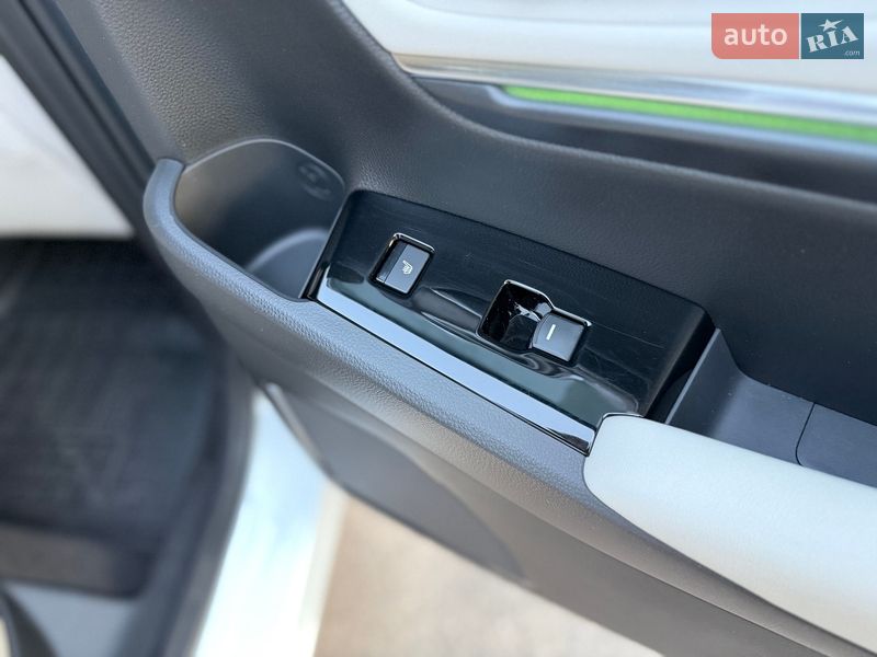 Внедорожник / Кроссовер Honda eNP1 2023 в Киеве