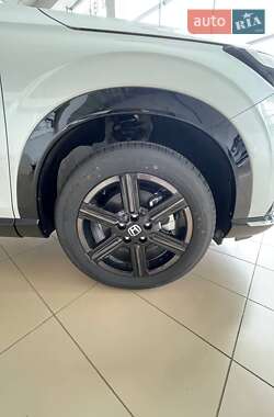 Внедорожник / Кроссовер Honda eNS1 2025 в 