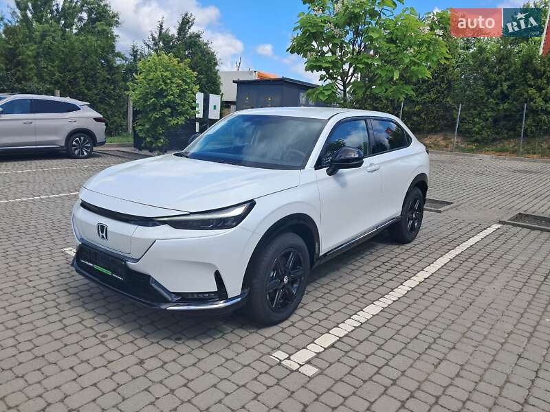 Honda eNS1 2024