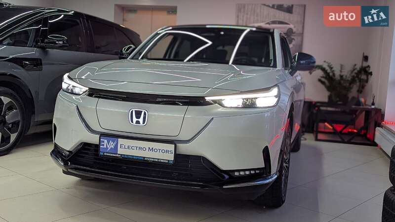 Honda eNS1 2024