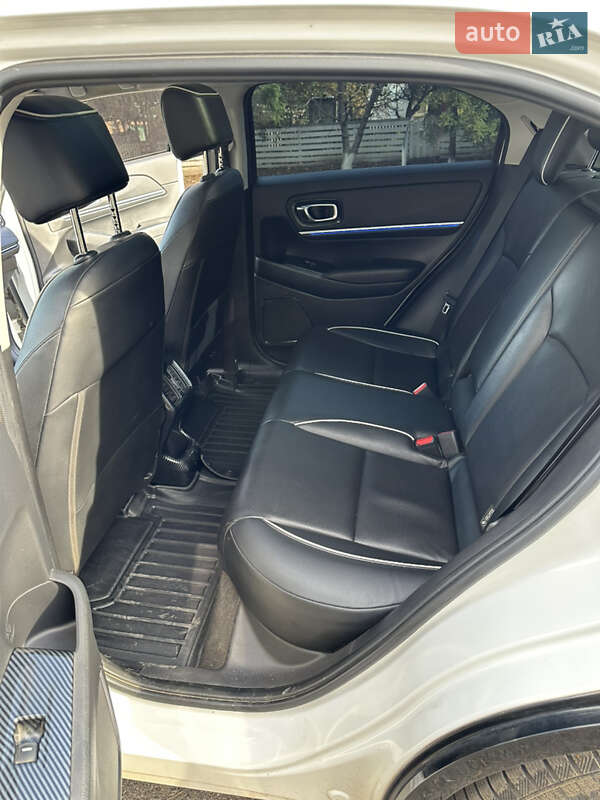 Внедорожник / Кроссовер Honda eNS1 2022 в Ильинцах