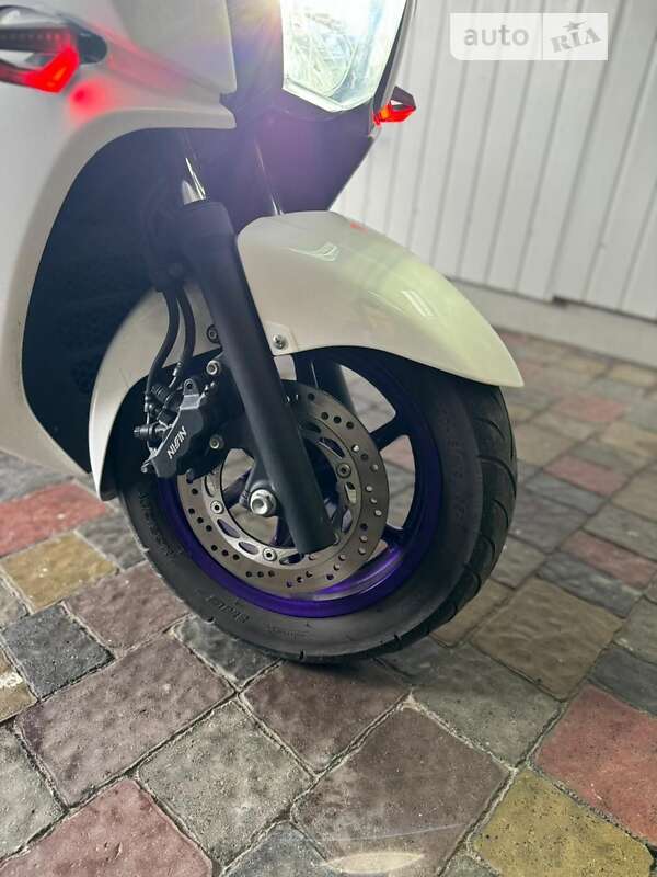 Максі-скутер Honda Faze 250 2012 в Тернополі фото 12 Максі-скутер Honda Faze 250 2012 в Тернополі