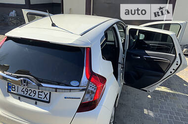 Хэтчбек Honda Fit 2015 в 