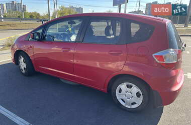 Хэтчбек Honda Fit 2012 в 
