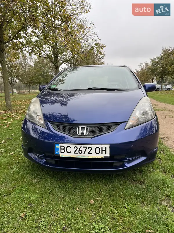 Хэтчбек Honda Fit 2014 в 