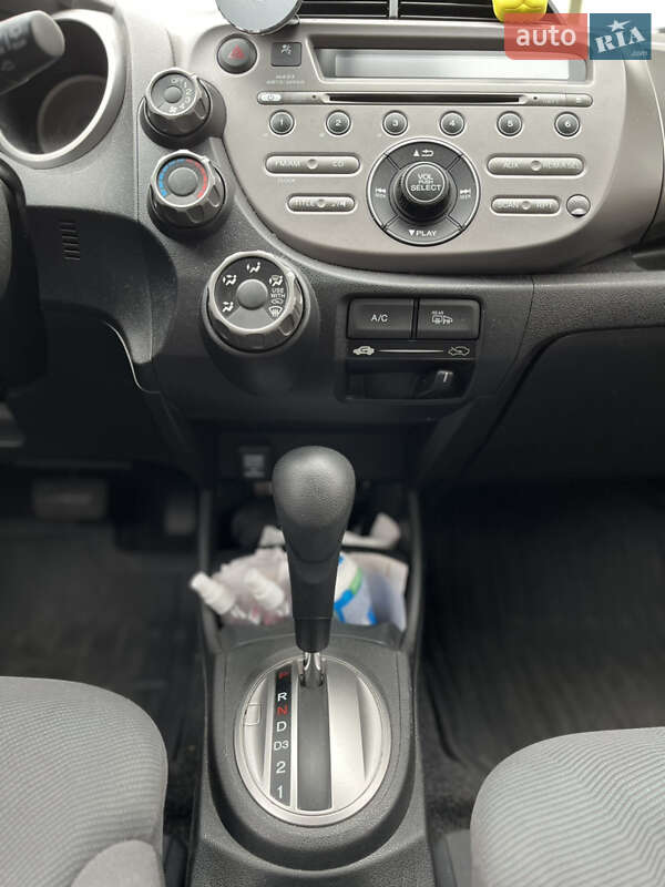 Хэтчбек Honda Fit 2014 в Львове