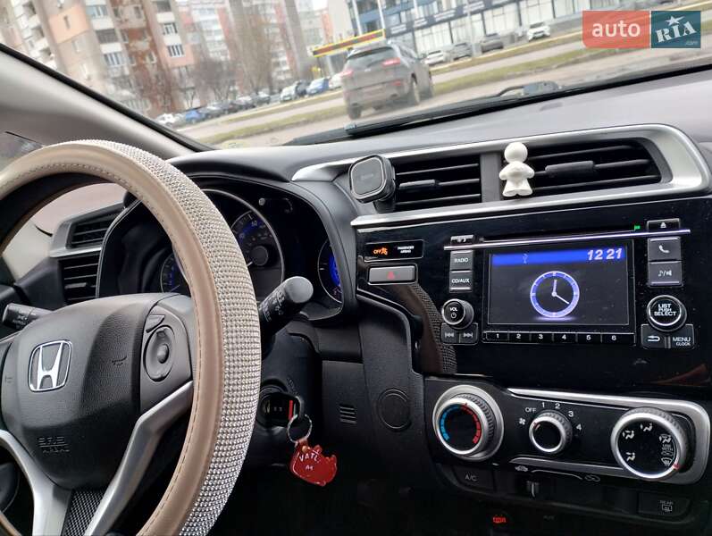 Хетчбек Honda Fit 2015 в Черкасах