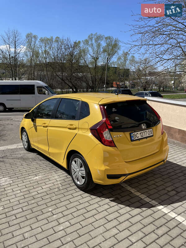 Хэтчбек Honda Fit 2018 в Львове