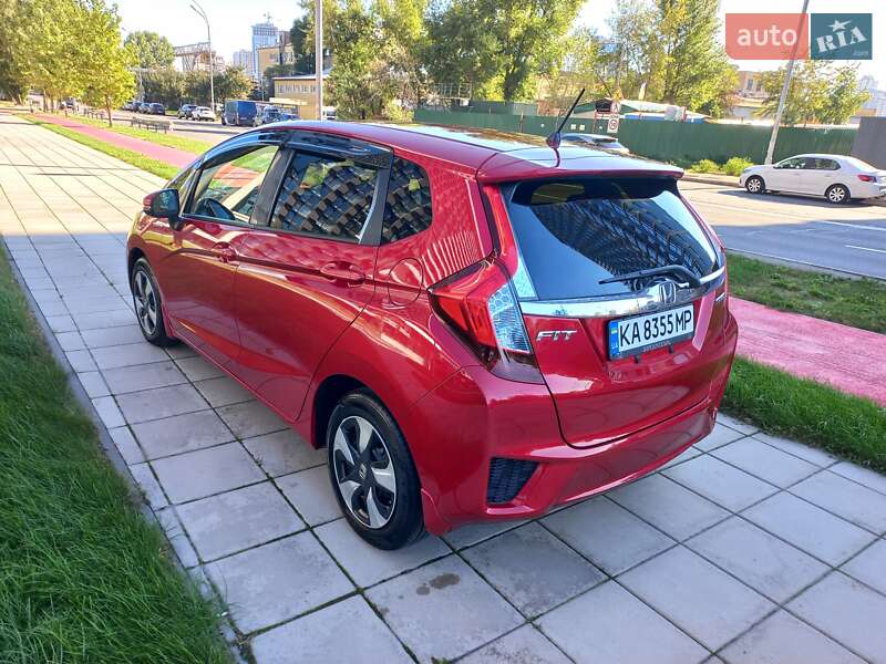 Хетчбек Honda Fit 2016 в Києві