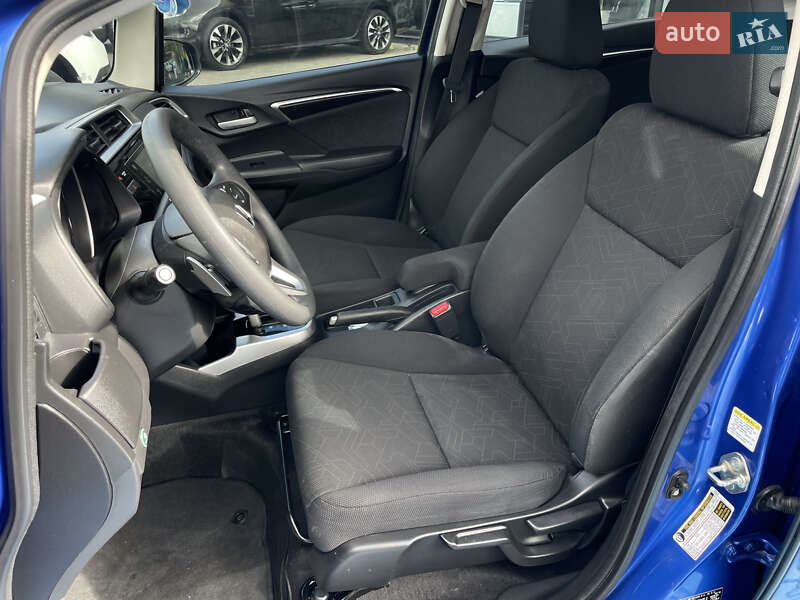 Хэтчбек Honda Fit 2015 в Одессе