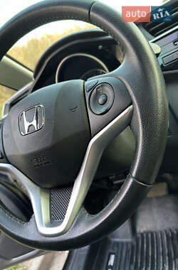 Хэтчбек Honda Fit 2016 в 