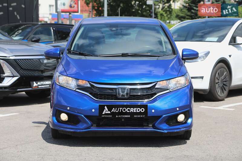 Хэтчбек Honda Fit 2017 в Харькове