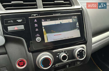 Хэтчбек Honda Fit 2017 в 