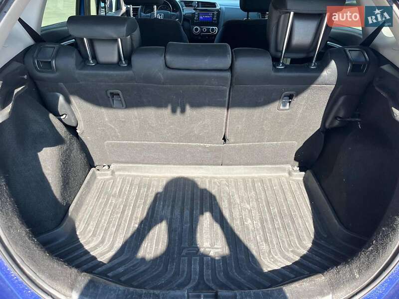 Хетчбек Honda Fit 2016 в Львові