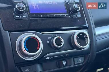 Хэтчбек Honda Fit 2016 в 