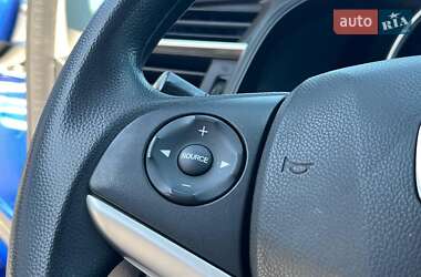 Хэтчбек Honda Fit 2016 в 
