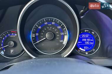 Хэтчбек Honda Fit 2015 в 