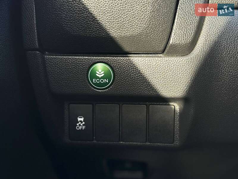 Хетчбек Honda Fit 2014 в Києві фото 15 Хетчбек Honda Fit 2014 в Києві