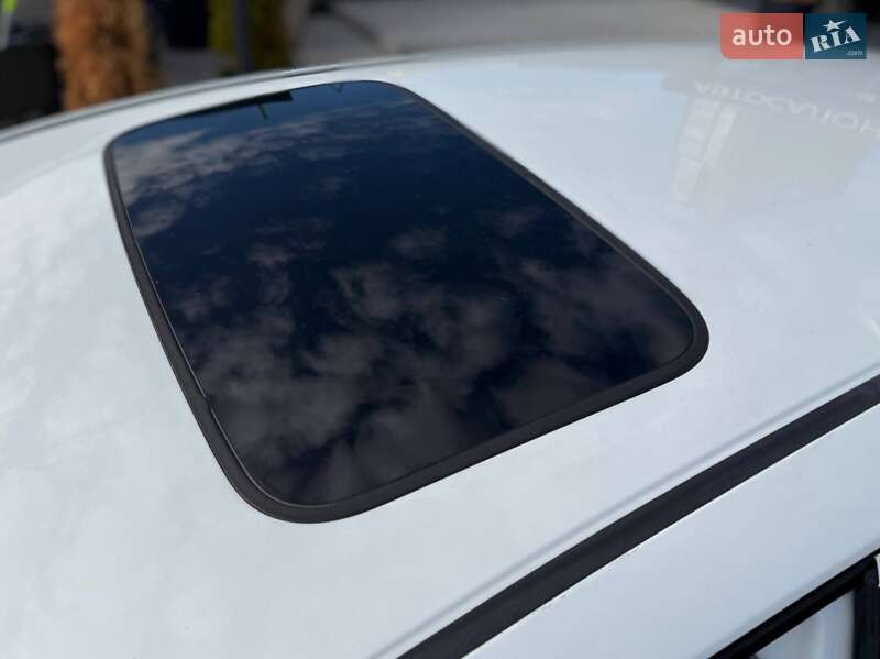 Хетчбек Honda Fit 2014 в Києві фото 10 Хетчбек Honda Fit 2014 в Києві