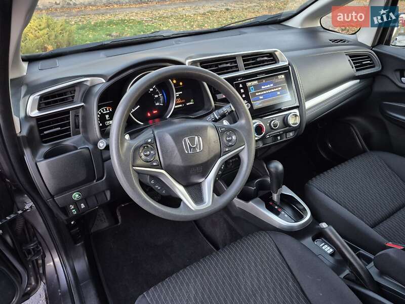 Хэтчбек Honda Fit 2017 в Черкассах фото 13 Хэтчбек Honda Fit 2017 в Черкассах