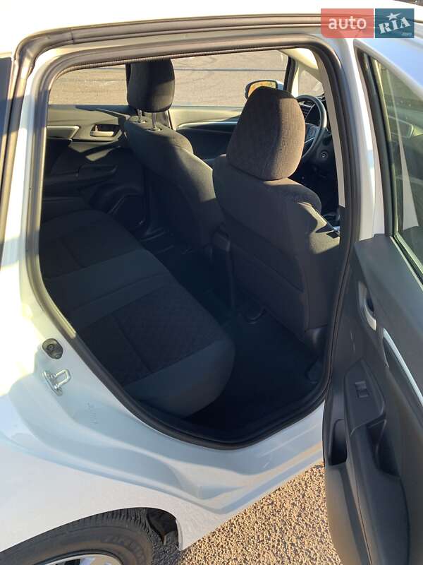 Хэтчбек Honda Fit 2016 в Луцке фото 6 Хэтчбек Honda Fit 2016 в Луцке