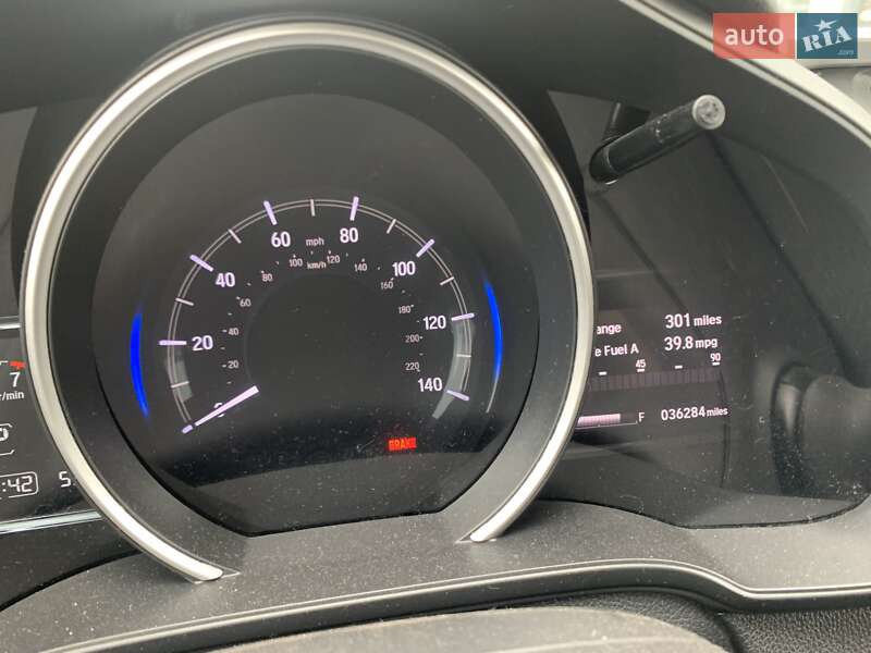 Хэтчбек Honda Fit 2019 в Киеве