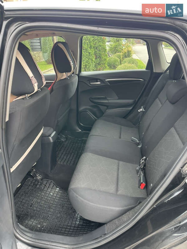 Хэтчбек Honda Fit 2015 в Ровно