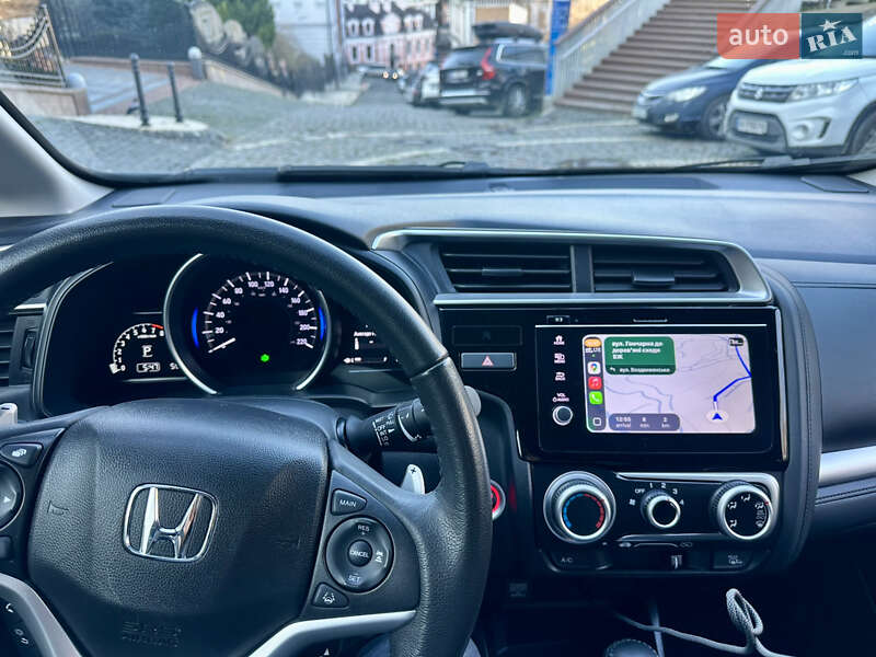 Хэтчбек Honda Fit 2019 в Киеве фото 15 Хэтчбек Honda Fit 2019 в Киеве