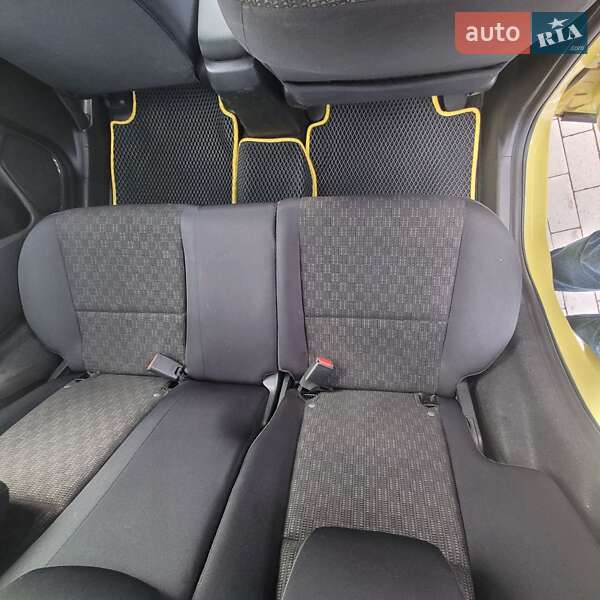 Хэтчбек Honda Fit 2016 в Гостомеле