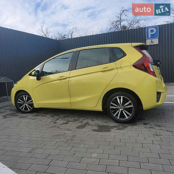 Хэтчбек Honda Fit 2016 в Гостомеле