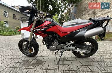 Мотоцикл Супермото (Motard) Honda FMX 650 2005 в 