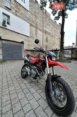 Мотоцикл Супермото (Motard) Honda FMX 650 2005 в 