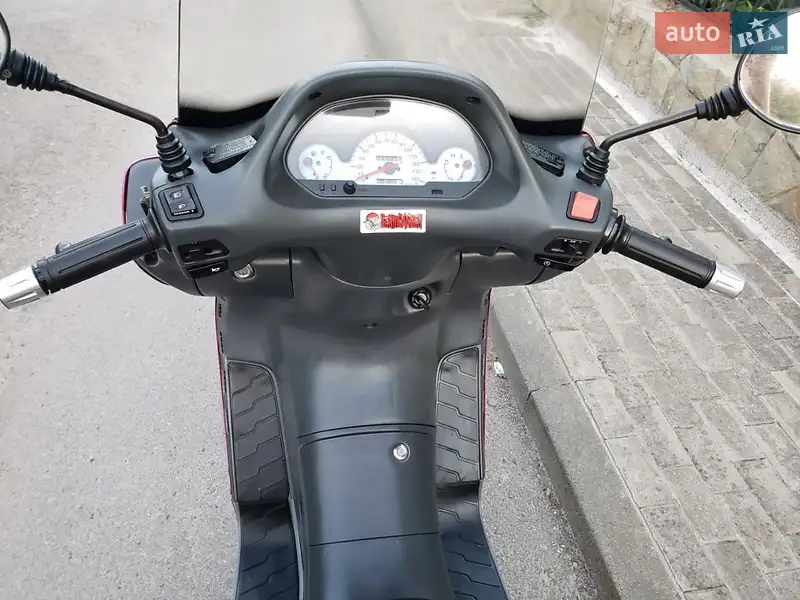 Макси-скутер Honda Foresight 250 2002 в 