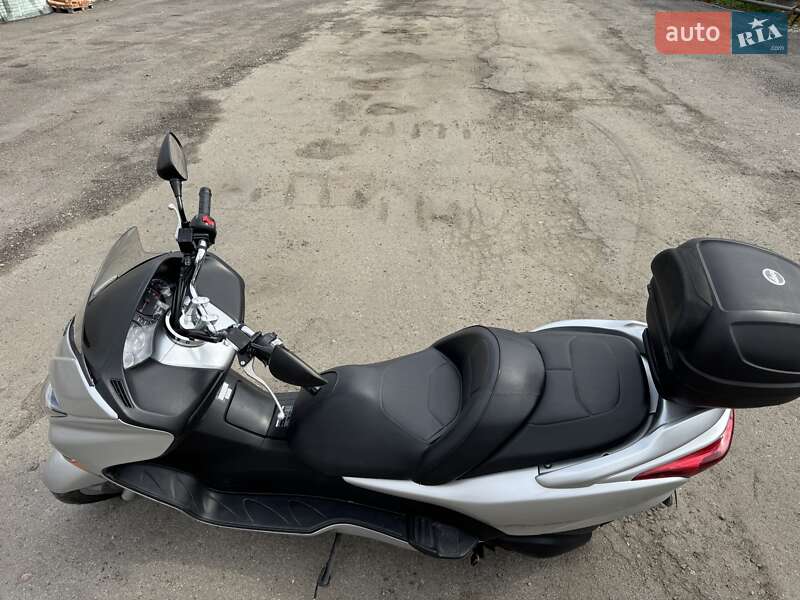 Макси-скутер Honda Forza 250 2005 в Киеве
