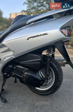 Макси-скутер Honda Forza 250 2003 в 