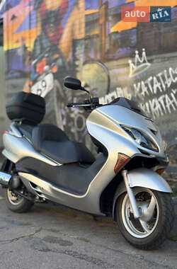 Макси-скутер Honda Forza 250 2005 в 