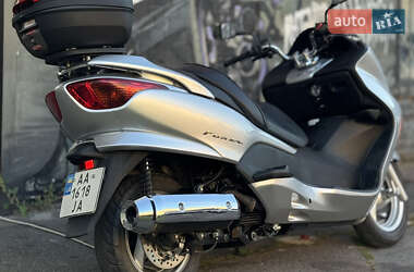 Макси-скутер Honda Forza 250 2005 в 