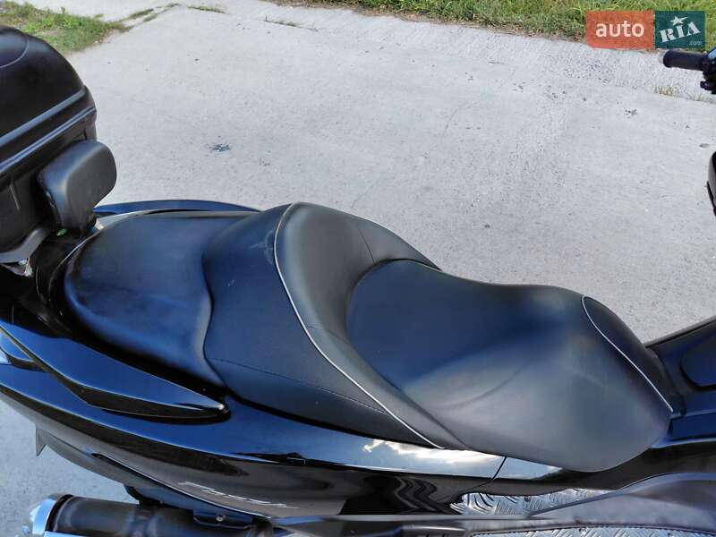 Макси-скутер Honda Forza 250 2007 в Киеве