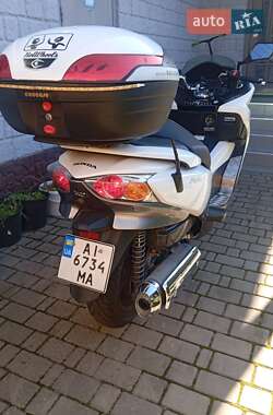 Макси-скутер Honda Forza 250 2011 в 