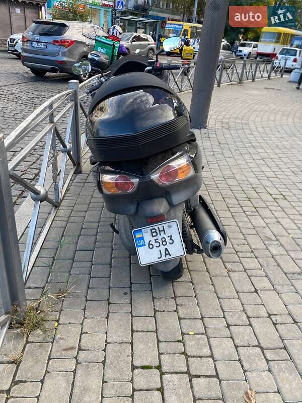 Максі-скутер Honda Forza 250 2007 в Одесі фото 3 Максі-скутер Honda Forza 250 2007 в Одесі