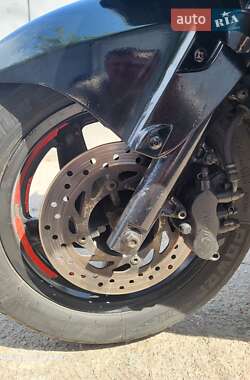 Макси-скутер Honda Forza MF06 2001 в 