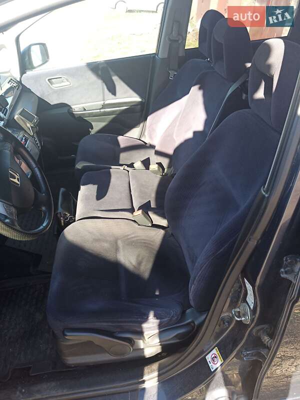 Микровэн Honda FR-V 2007 в Прилуках