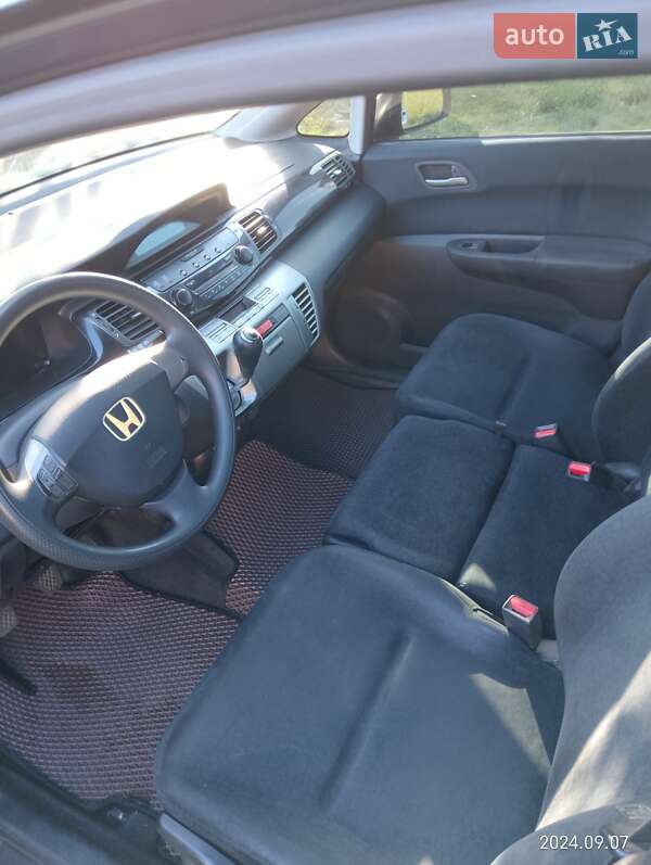 Микровэн Honda FR-V 2005 в Сарнах фото 10 Микровэн Honda FR-V 2005 в Сарнах