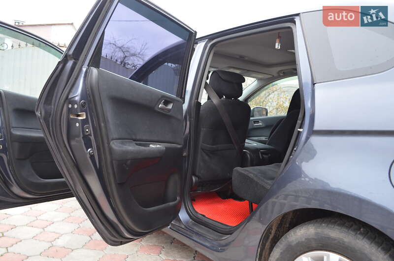 Микровэн Honda FR-V 2006 в Чернигове