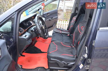 Микровэн Honda FR-V 2006 в 