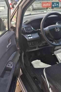 Микровэн Honda FR-V 2005 в 