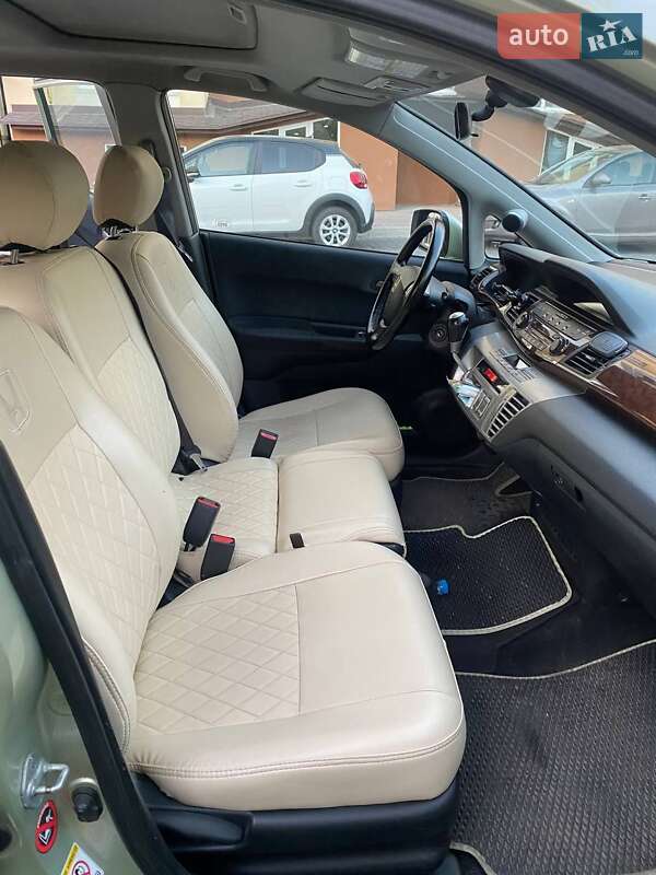 Микровэн Honda FR-V 2005 в Киеве фото 19 Микровэн Honda FR-V 2005 в Киеве