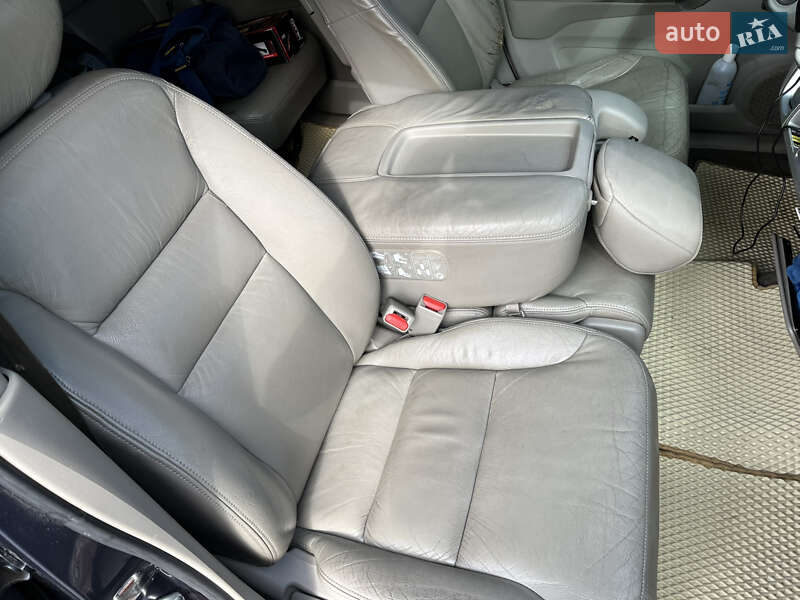 Микровэн Honda FR-V 2006 в Могилев-Подольске