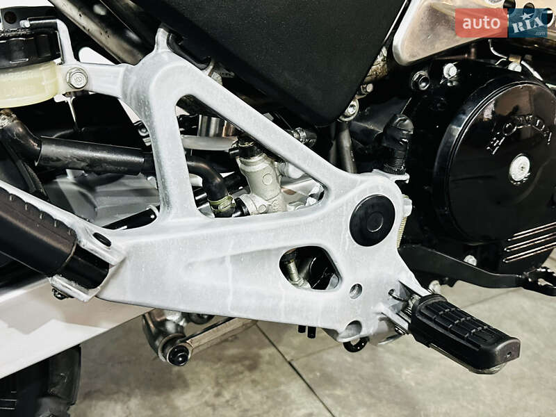Мотоцикл Позашляховий (Enduro) Honda FX 650 1999 в Бердичеві фото 24 Мотоцикл Позашляховий (Enduro) Honda FX 650 1999 в Бердичеві